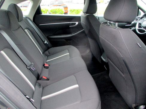 Used 2022 Hyundai Sonata SE w/ Cargo Package image 71