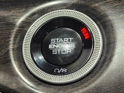 Used 2024 Jeep Grand Cherokee Limited 4xe AWD/4WD image 14