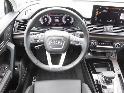 Used 2025 Audi Q5 2.0T Premium Plus AWD/4WD image 19