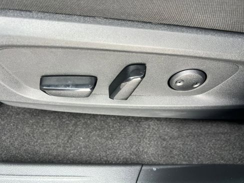 New 2026 Nissan Pathfinder SV image 19