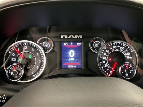 Used 2023 RAM 1500 Big Horn image 25