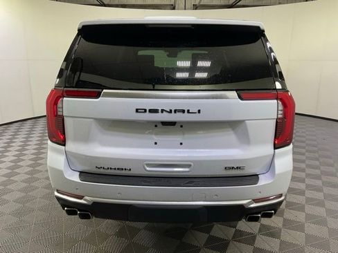 New 2026 GMC Yukon XL Denali w/ Denali Reserve Package AWD/4WD image 5