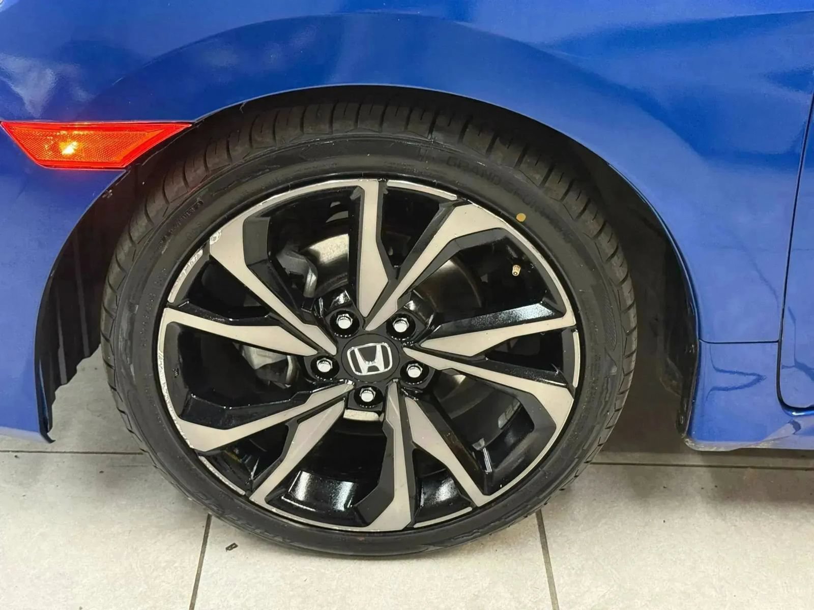 Used 2019 Honda Civic Sport image 36