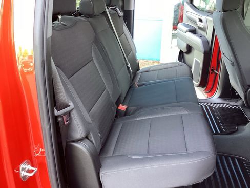 Used 2025 Chevrolet Silverado 1500 LT AWD/4WD image 19