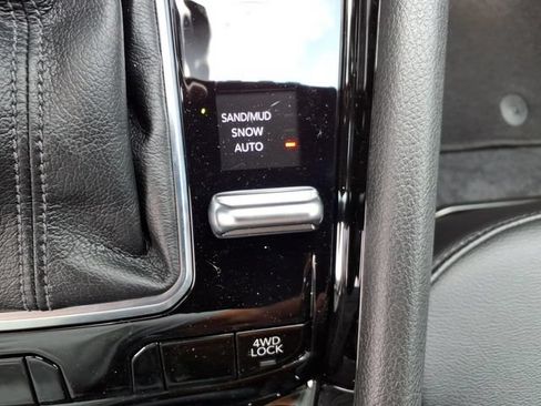 New 2026 Jeep Compass Latitude AWD/4WD image 5