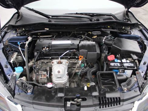 Used 2013 Honda Accord EX image 31