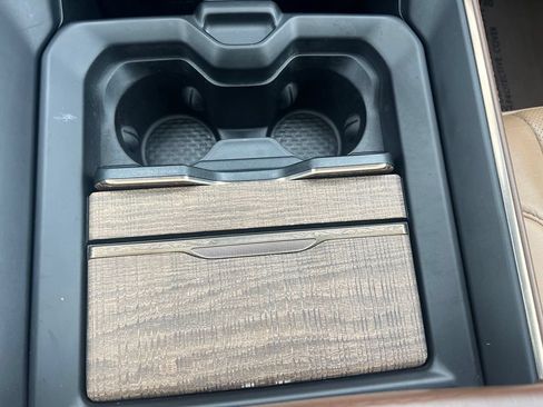 Used 2019 RAM 1500 Laramie Longhorn AWD/4WD image 40