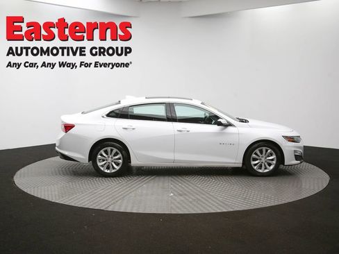 Used 2024 Chevrolet Malibu LT image 44