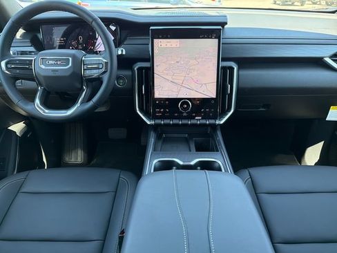 New 2027 GMC Acadia Elevation w/ Elevation Premium Package FWD image 9
