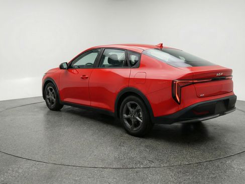 Used 2025 Kia K4 FWD image 6