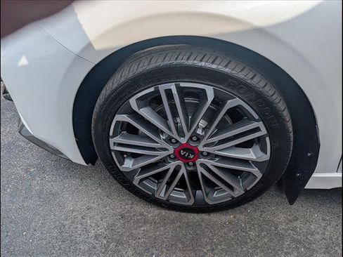 Used 2021 Kia Forte GT image 5