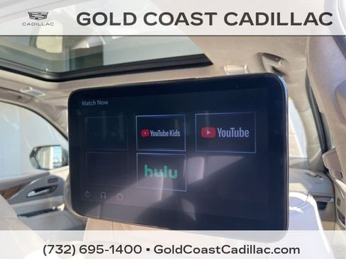 Certified 2024 Cadillac Escalade ESV Sport Platinum w/ LPO, ONYX Package image 10