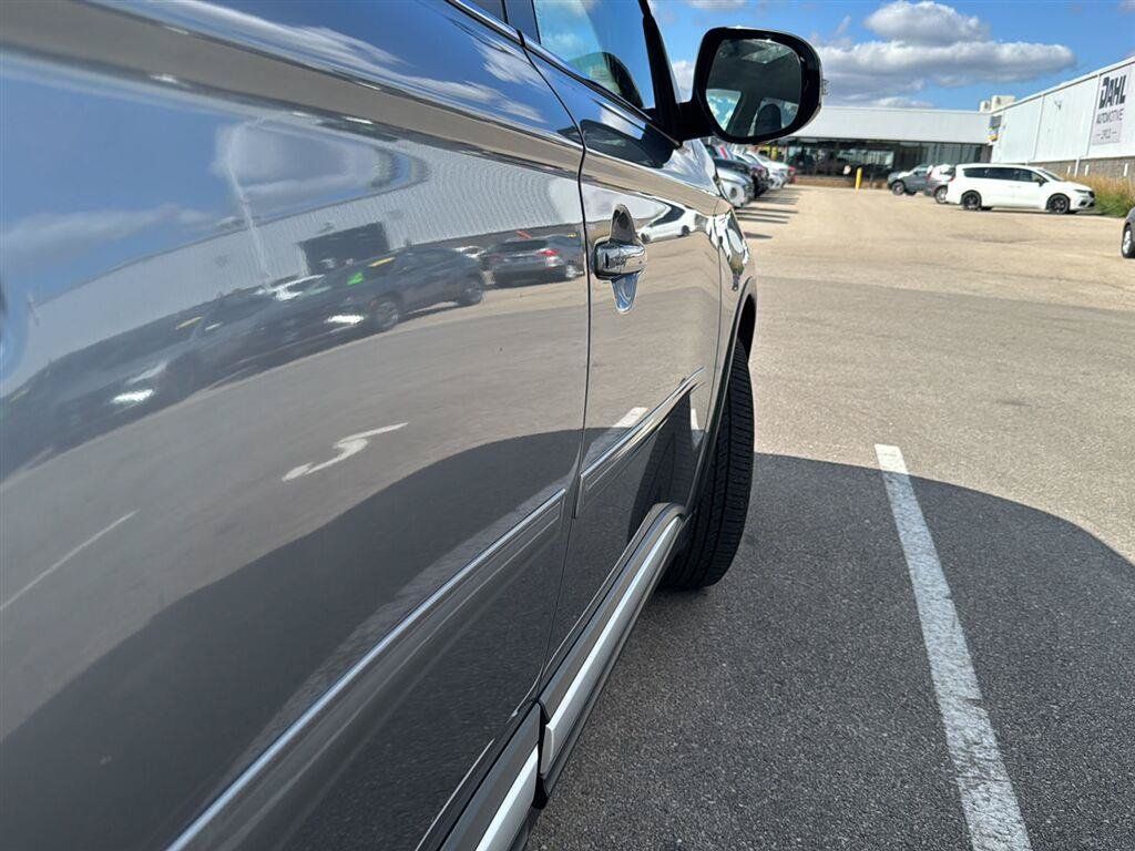 Used 2017 Mitsubishi Outlander SEL AWD/4WD image 18