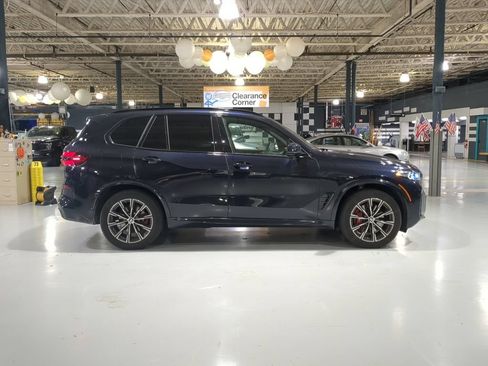 Used 2024 BMW X5 xDrive40i w/ M Sport Package AWD/4WD image 7