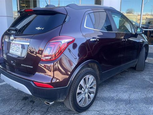Used 2018 Buick Encore Preferred image 2