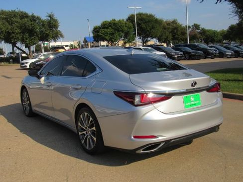 Used 2020 Lexus ES 350 w/ Premium Package image 14