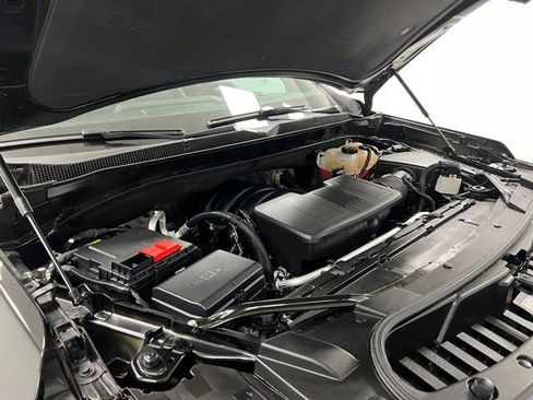 Used 2025 Chevrolet Tahoe Z71 w/ Comfort Package image 65