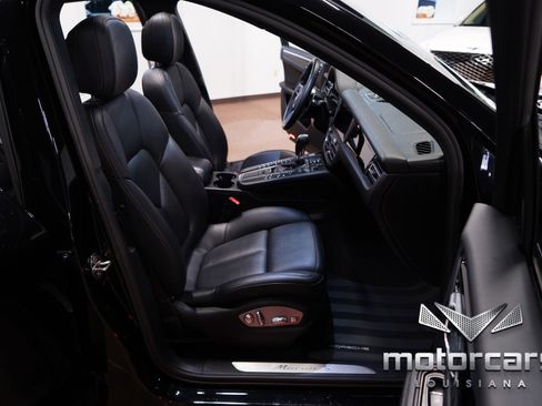 Used 2020 Porsche Macan S image 29