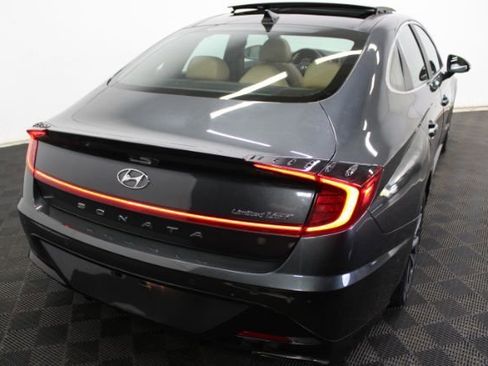 Used 2020 Hyundai Sonata Limited FWD image 8