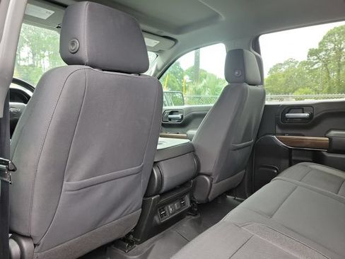 Used 2020 Chevrolet Silverado 1500 LT Trail Boss AWD/4WD image 12