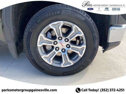 Used 2024 GMC Sierra 1500 SLT image 13