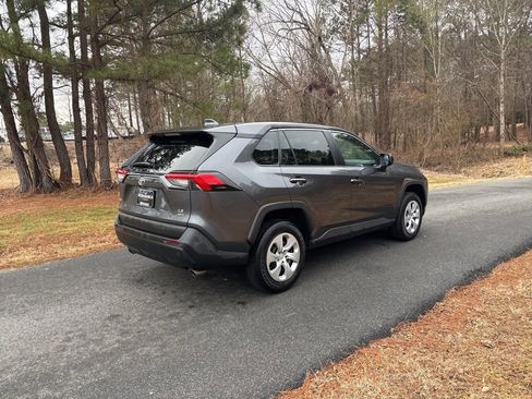 Used 2024 Toyota RAV4 LE image 8