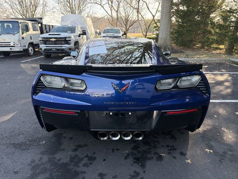 Used 2016 Chevrolet Corvette Z06 w/ 3LZ Preferred Equipment Group image 9