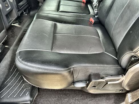 Used 2016 Ford F250 Lariat w/ Lariat Interior Package image 17