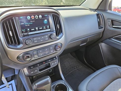 Used 2017 Chevrolet Colorado Z71 image 21