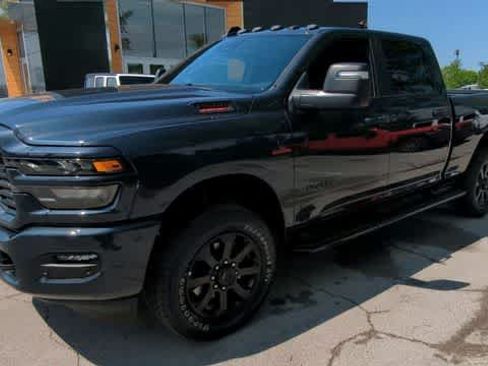 New 2026 RAM 2500 Big Horn AWD/4WD image 4