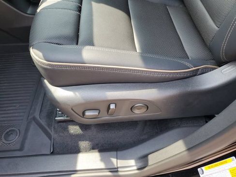 New 2026 Chevrolet Traverse High Country w/ LPO, Floor Liner Package FWD image 19
