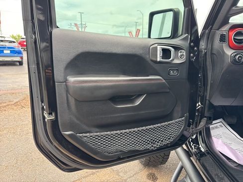 Used 2019 Jeep Wrangler Unlimited Rubicon AWD/4WD image 19