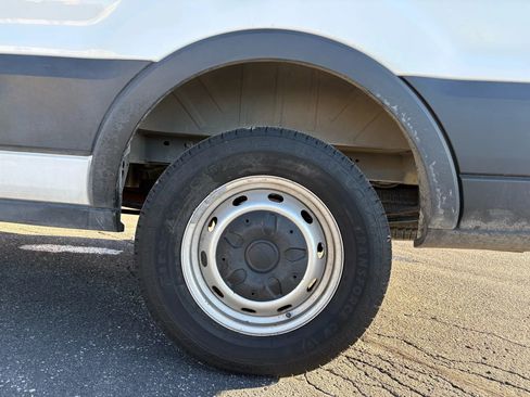 Used 2020 Ford Transit 250 148 High Roof image 23