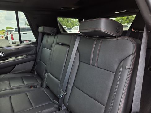 Used 2023 Chevrolet Tahoe RST AWD/4WD image 28
