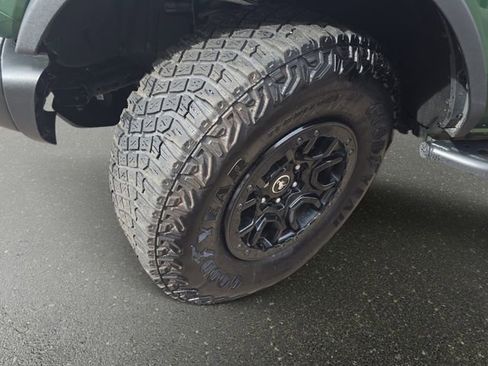 Used 2023 Ford Bronco Wildtrak AWD/4WD image 34