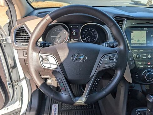 Used 2017 Hyundai Santa Fe Sport image 21