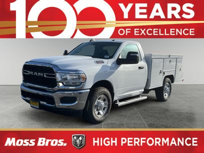 New 2024 RAM 2500 Tradesman w/ Chrome Appearance Group