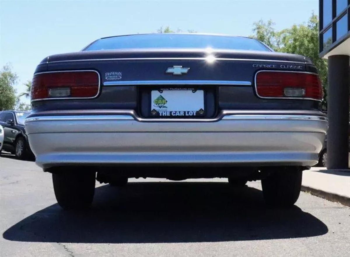Used 1993 Chevrolet Caprice Classic RWD image 13