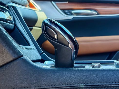 Certified 2023 Cadillac XT5 Premium Luxury AWD/4WD image 41