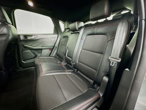 Used 2025 Ford Escape ST-Line AWD/4WD image 23