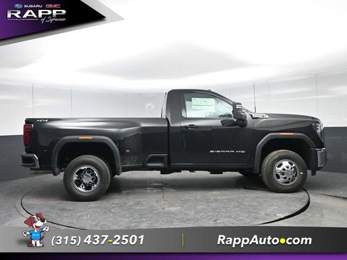 New 2026 GMC Sierra 3500 SLE image 3