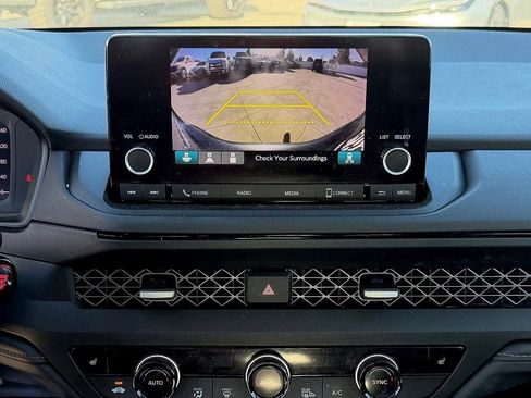 Used 2023 Honda Accord EX image 26