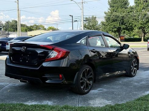 Used 2020 Honda Civic Sport image 6