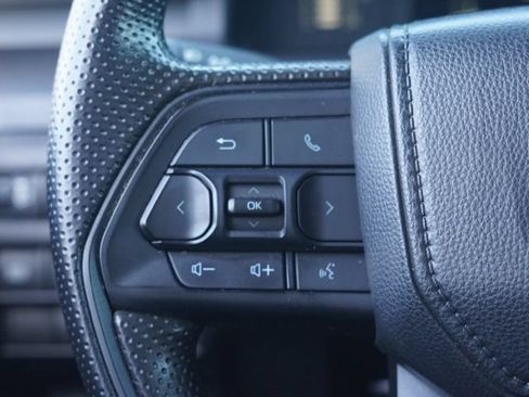 Used 2024 Toyota Tacoma SR RWD image 21