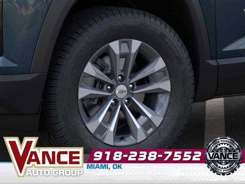 New 2026 Chevrolet Equinox LT FWD image 9
