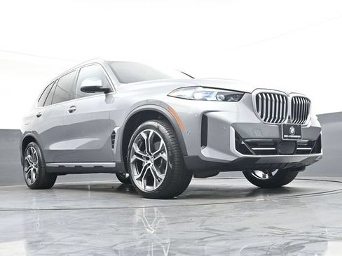 Used 2026 BMW X5 sDrive40i w/ Climate Comfort Package RWD image 31