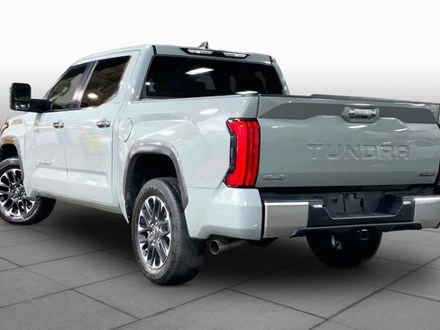 Used 2025 Toyota Tundra Limited AWD/4WD image 12
