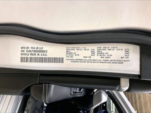 Used 2025 Jeep Grand Cherokee Limited 4xe AWD/4WD image 30