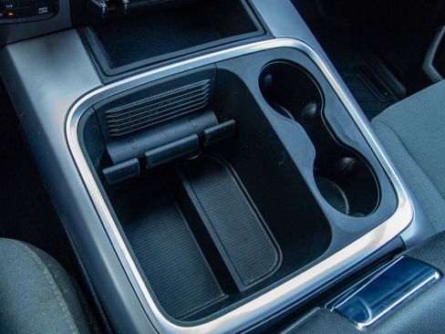 Used 2023 RAM 1500 Classic SLT w/ Trailer & Traction Group image 20