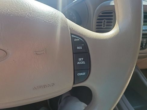 Used 1998 Ford Expedition XLT AWD/4WD image 61